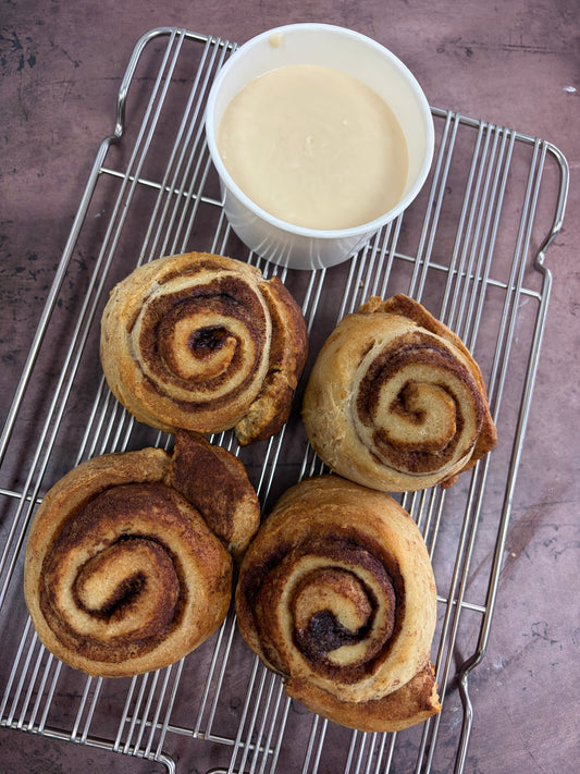 4 Pack Cinnamon Rolls